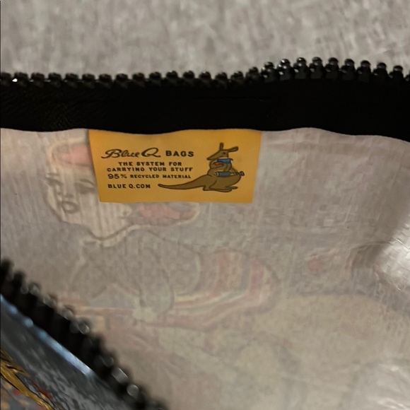 NWT colorful BLUE Q 'Hellraiser' Pouch with Bicycle Design - Picture 4 of 6